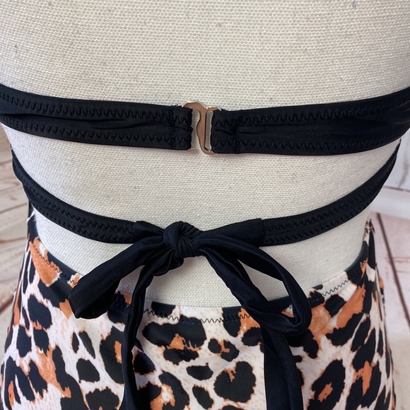 Bikini swimsuit - Picture 4 of 6